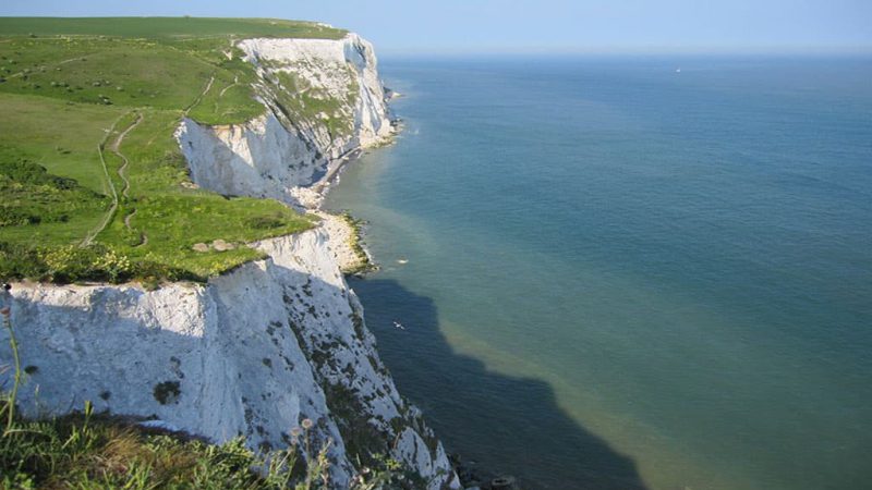 White-Cliffs-of-Dover-Wallpaper-Download-min